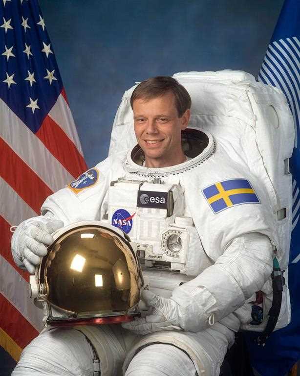 Christer Fuglesang, NASA - http://spaceflight.nasa.gov/gallery/images/shuttle/sts-116/html/jsc2003e31747.html NASA Johnson Space Center