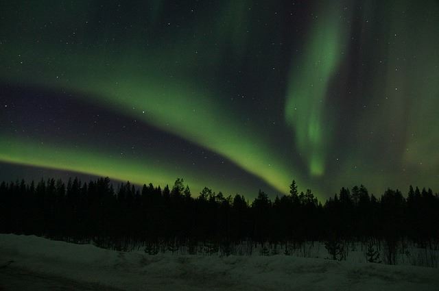 Northern Lights (Aurora Borealis), Lapland, Sweden, (Photo: MartinStr)