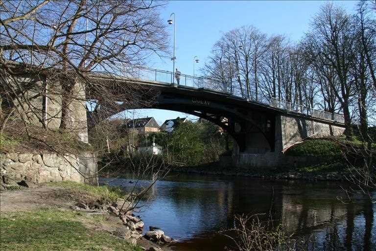 Fig, 1: Carl XV's Bridge completed in 2005